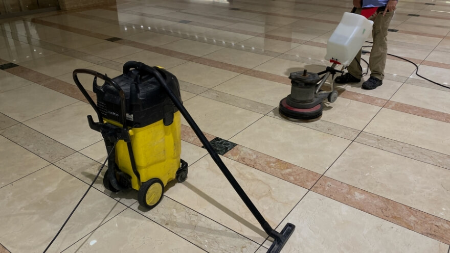 定期清掃のスタッフ